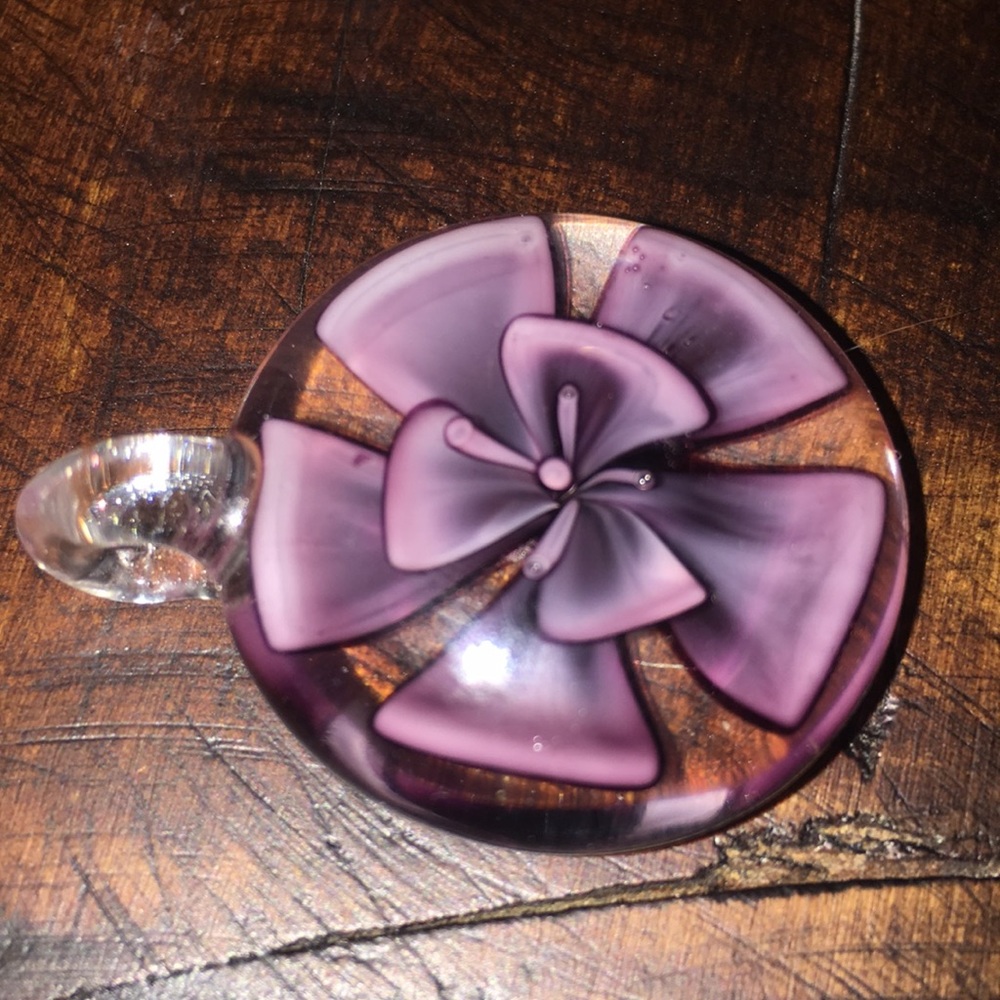 Flower Brooches - Picture 4 of 4